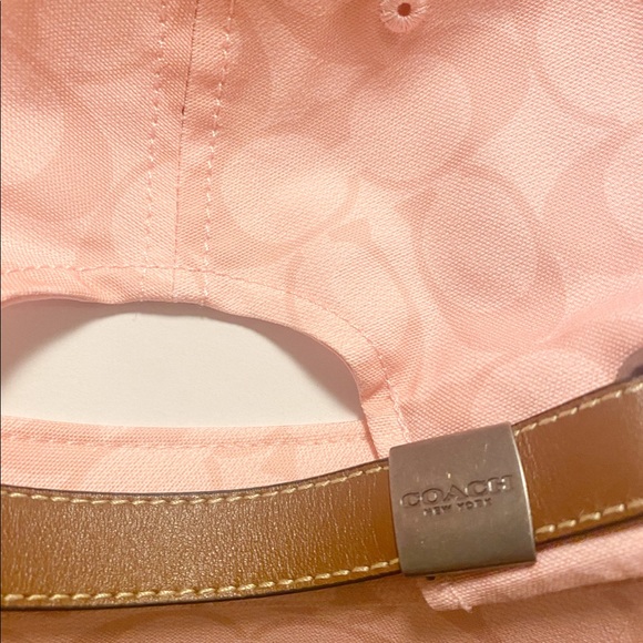 NWOT Pink Coach Signature Design Hat - Picture 3 of 5